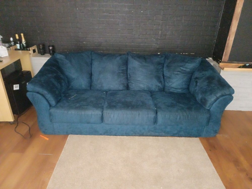 $100 Sofa Great Condition