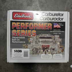 Edelbrock carburetor 