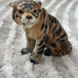 Bengal Tiger Porcelain Bone China Figurine 3 1/2"   
