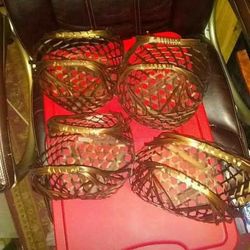 Baskets, Plates