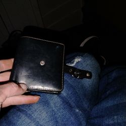 Couch Wallet