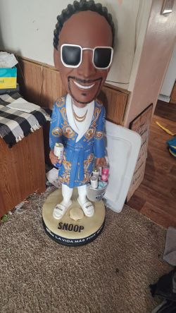 Snoop 42 In Bobblehead