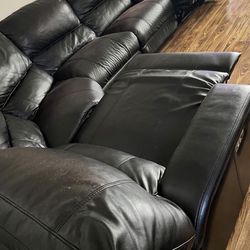 Beautiful, Elegant, Upscale, Luxury, All Electric, Powered Black, Italian Leather Sectional Sofa With Usb Ports