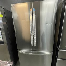 Lg Plain Face Counter Depth Refrigerator With Water And Ice 