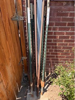 10 Heavy duty Metal Fence Posts
