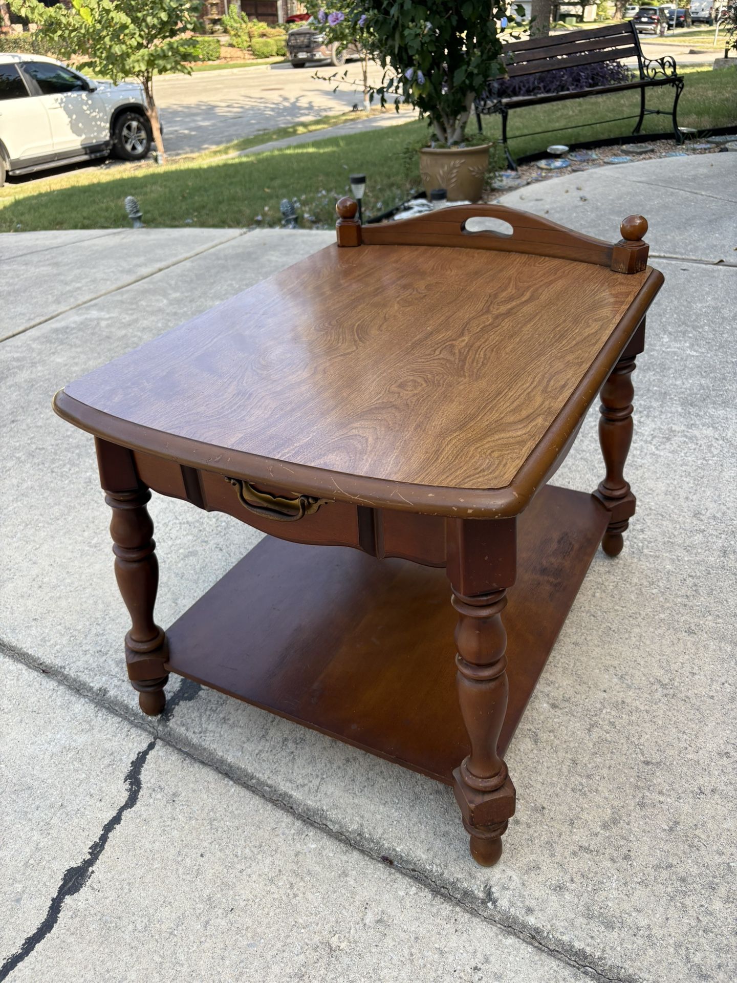Beautiful Vintage Side/end Table All Wood