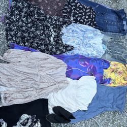 Womens Dresses Sizes L- XL