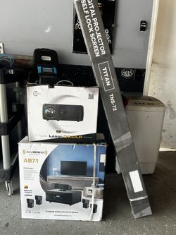 Brand New Projector An Surround Sound Total Value 14k Let It Go For The 1500