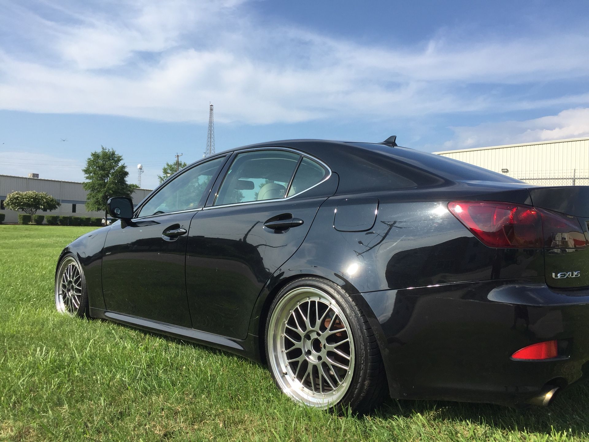 2007 Lexus is250 all wheel drive lowered CHEAP!!!!!!!!!!! CHEAP!!!!!!!!!!!