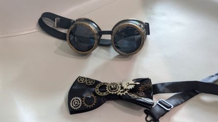 Halloween Complete Steampunk Accessory Set - Adorned Hat, Goggles & Bow Tie