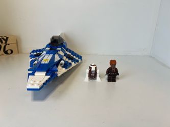 8093 LEGO Star Wars The Clone Wars Plo Koon's Jedi Starfighter