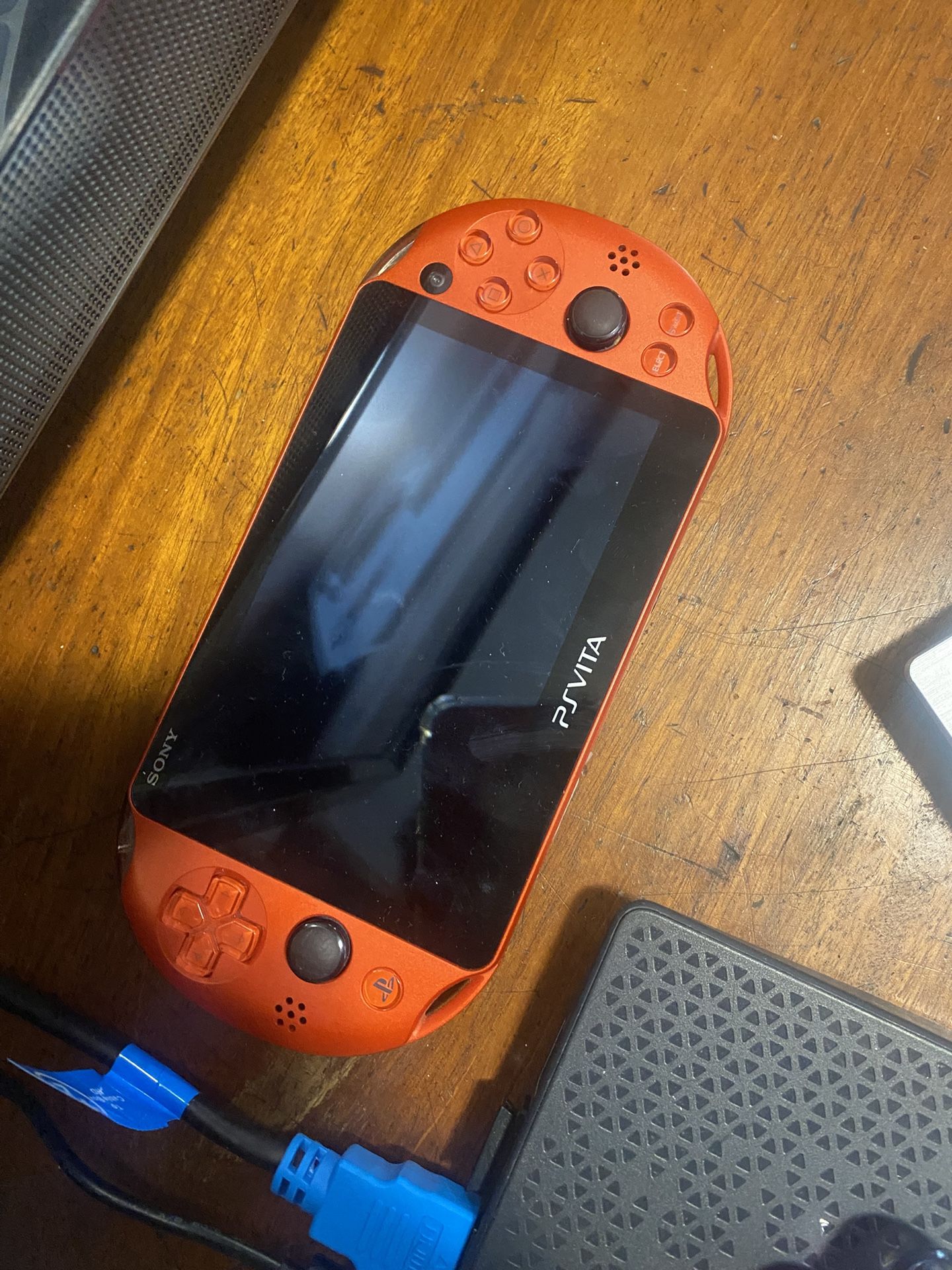 Ps Vita 2000