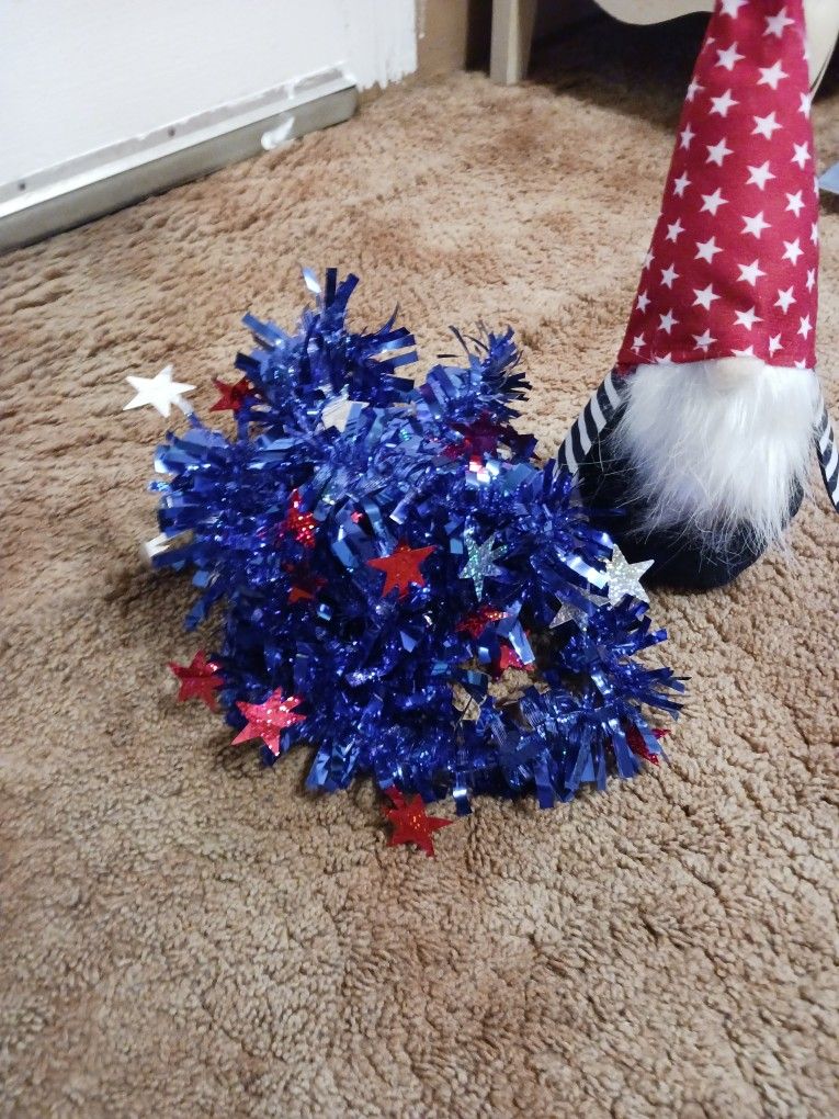 Red White And Blue Decor