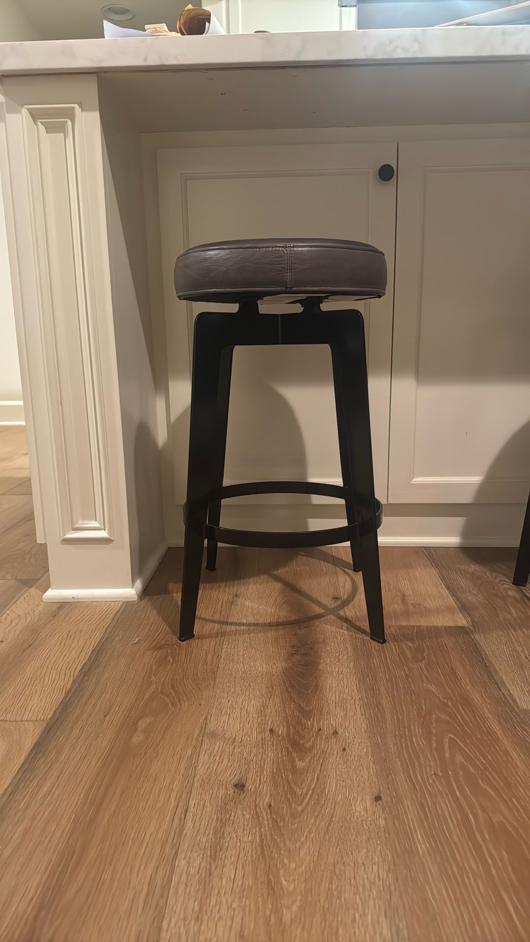 4 Bar Stools