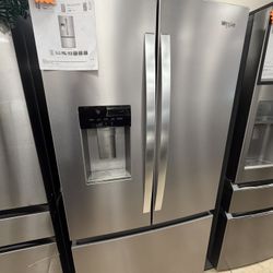 Whirlpool French Door Fridge With A Water Dispenser 