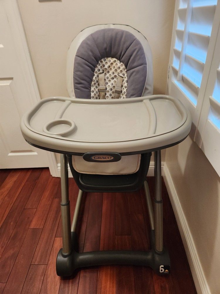 Graco Blossom in Convertible High Chair, Fiffer