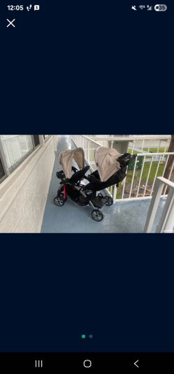 Stroller 