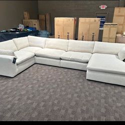 LARGE OFF WHITE BRAND NEW SECTIONAL SAME DAY DELIVERY 