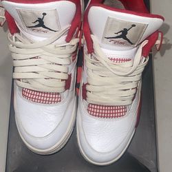 Jordan 4 Alternate Size 9 