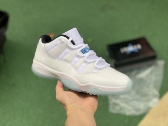 Air Jordan 11 Retro Low Legend Blue