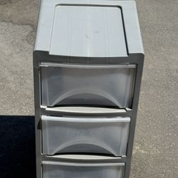 Plastic Drawer Excellent Condition