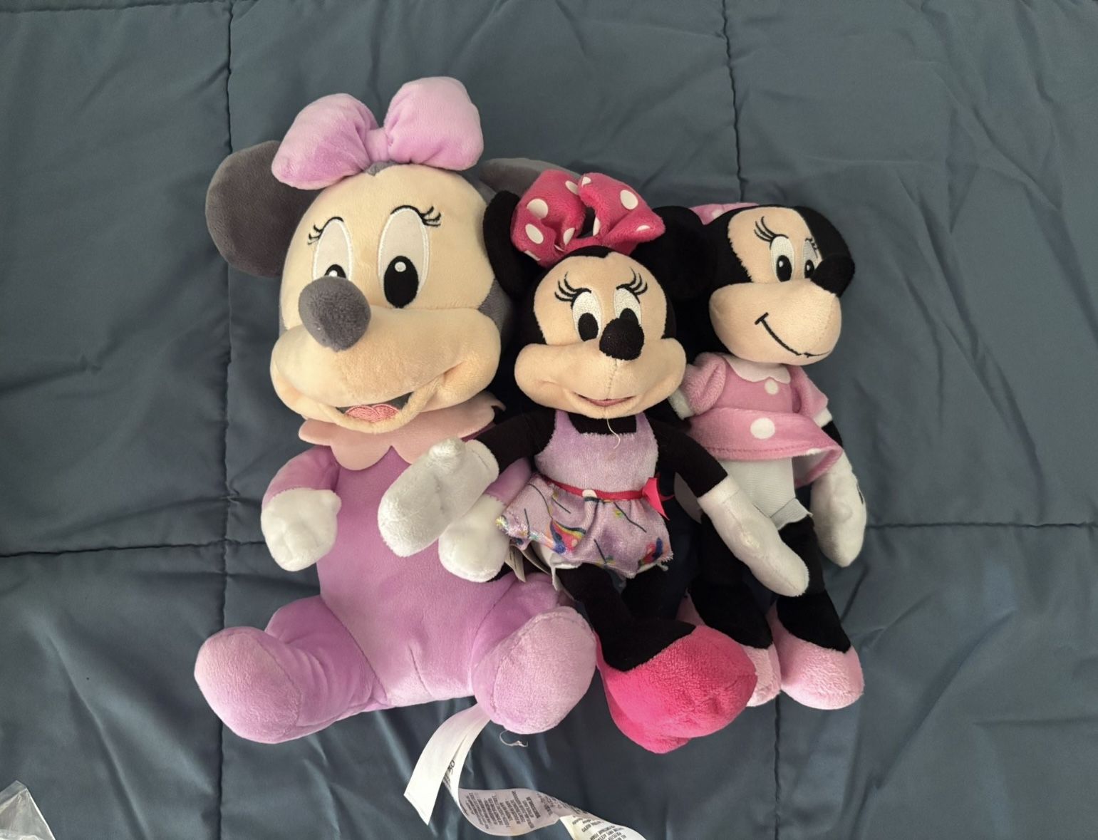 Adorable Minnie Mouse Plush Set - Perfect Gift!💝