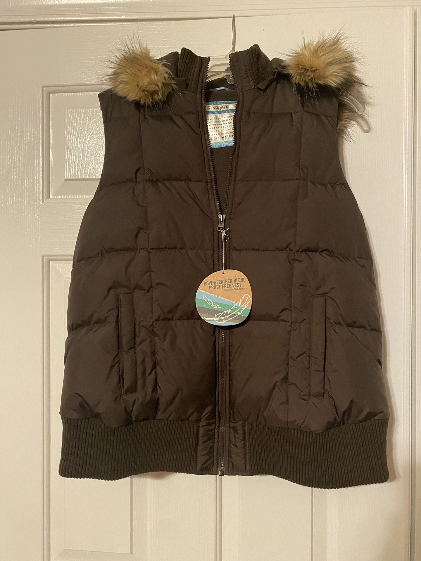 Old Navy Brown Puffer Vest. Size Medium Maternity