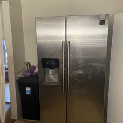 Samsung refrigerator with ice maker including dryer and water heater 