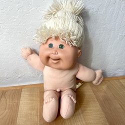 Vintage Mattel CPK 1995 Cabbage Patch Kids Snack Eating Doll Blonde Green Eyes