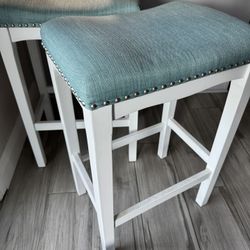28” Stools