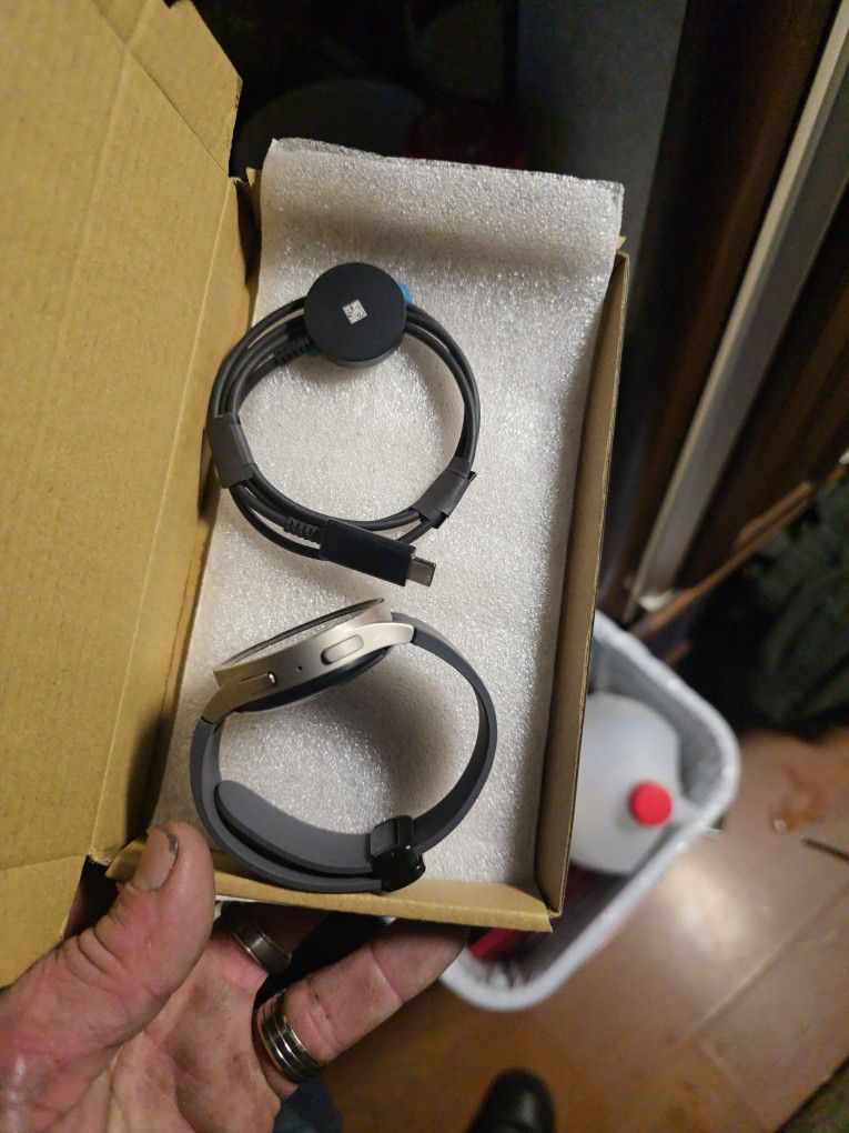 Samsung Galaxy 5 Pro Warch