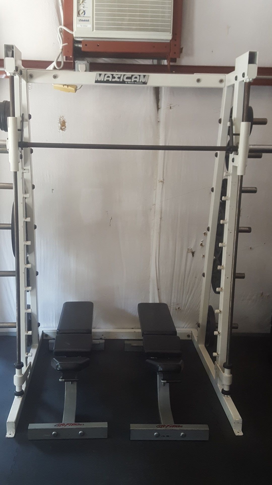 Smith machine