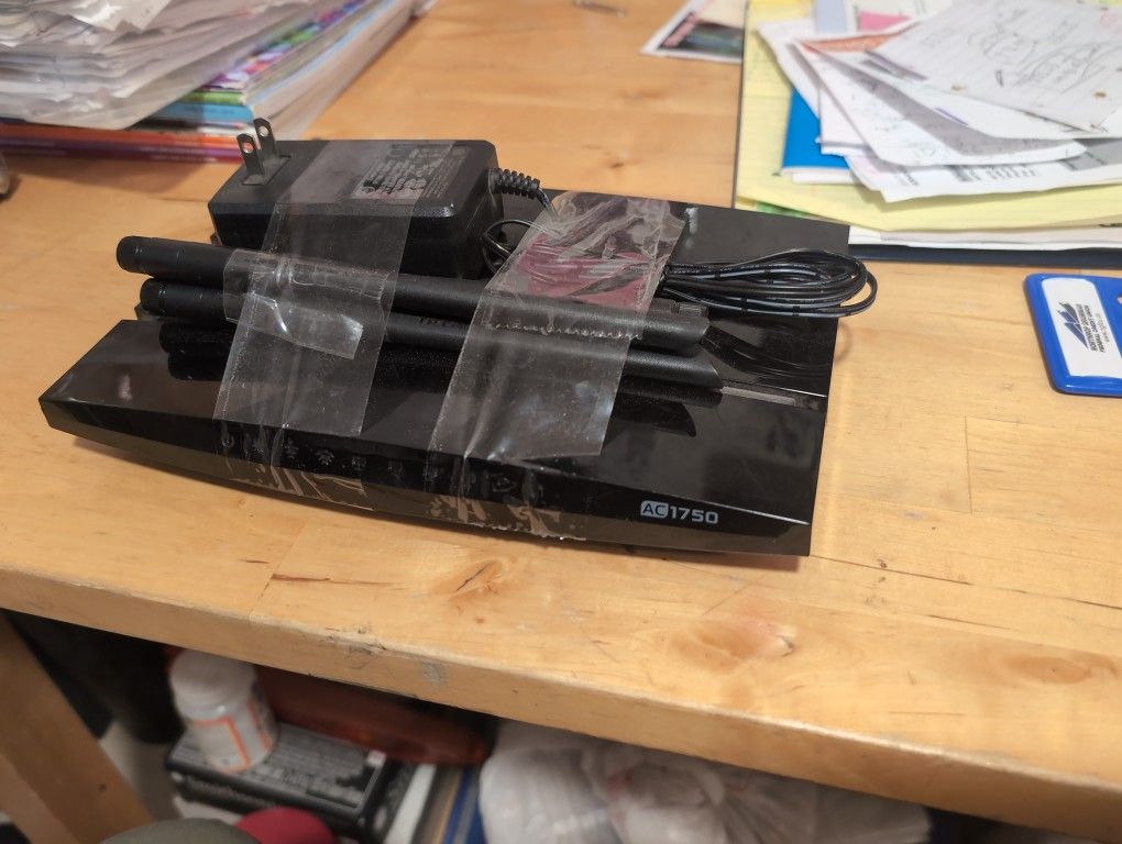 TP-Link AC1750 WiFi Router