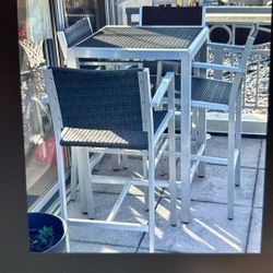 5-Pc All-Weather Aluminum Bar Set (4 Wicker Chairs & Table) - $200 OBO!
