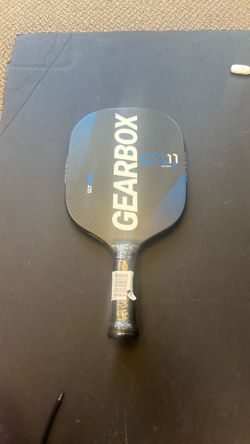 Gearbox CX11 Power 8.5Q pickleball paddle