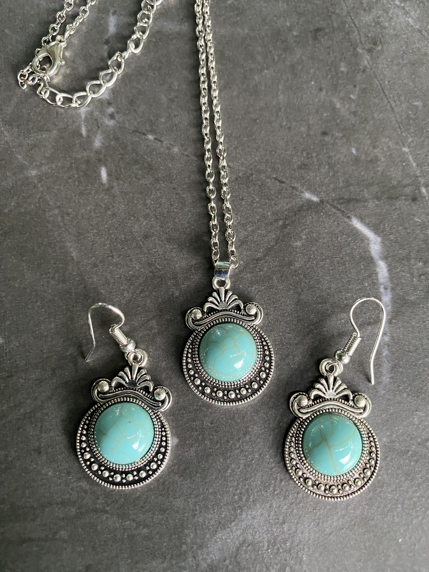 Turquoise Vintage Bohemian Circle Necklace And Earrings 