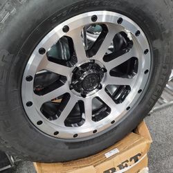 FORD F150 18INCH WHEELS AND TIRES BOLT PATTERN 6X135 OFFSET 18 18X9 WITH WHEEL SENSORS MOUNTED ON TIRES 275/65/18