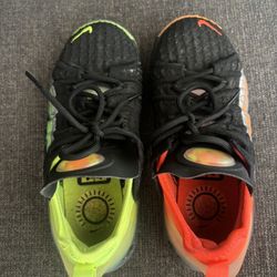 Nike Shoes Size 3.5