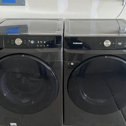 Samsung Washer & Dryer (delivery available)