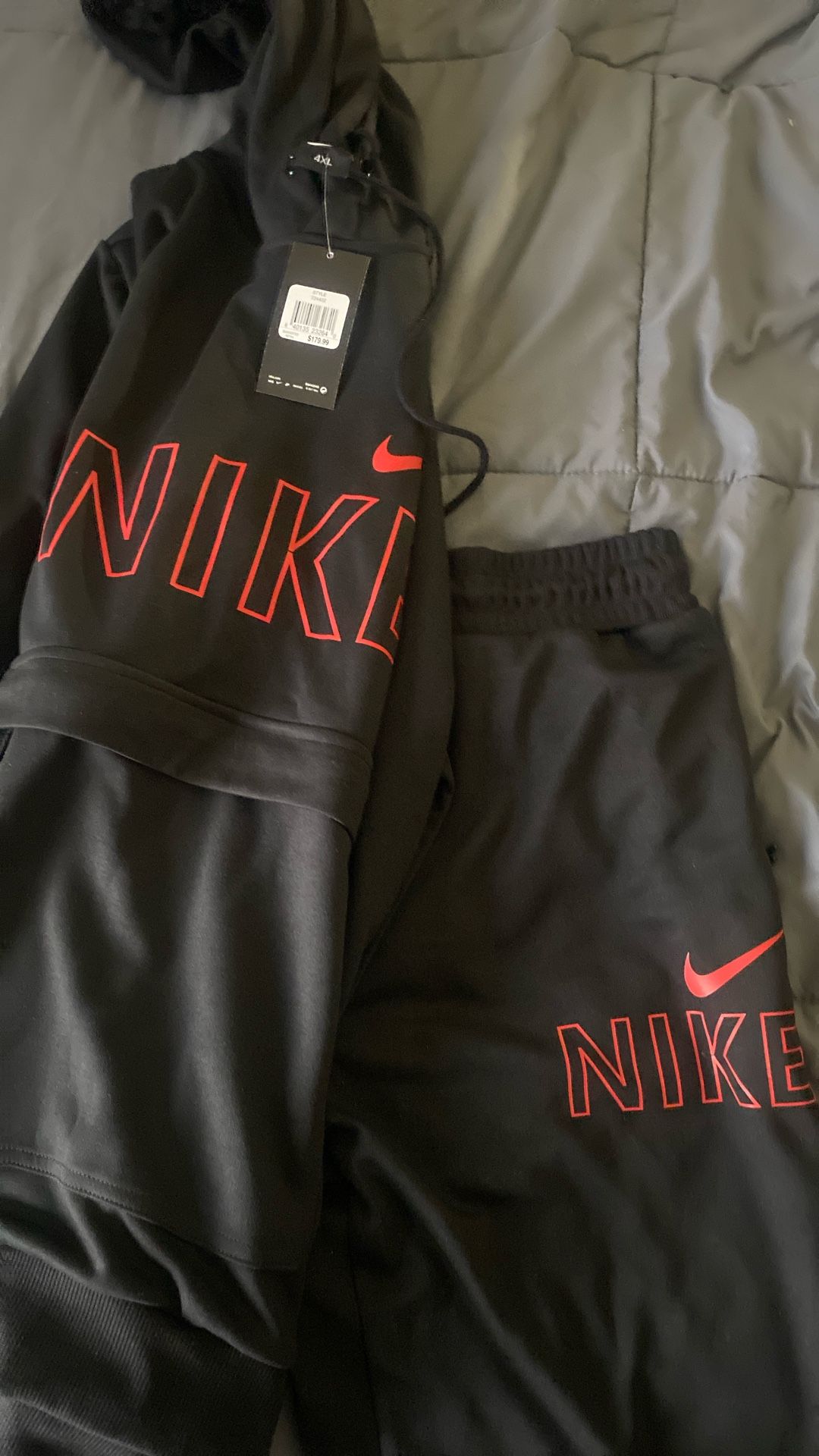 Nike Sweatsuit