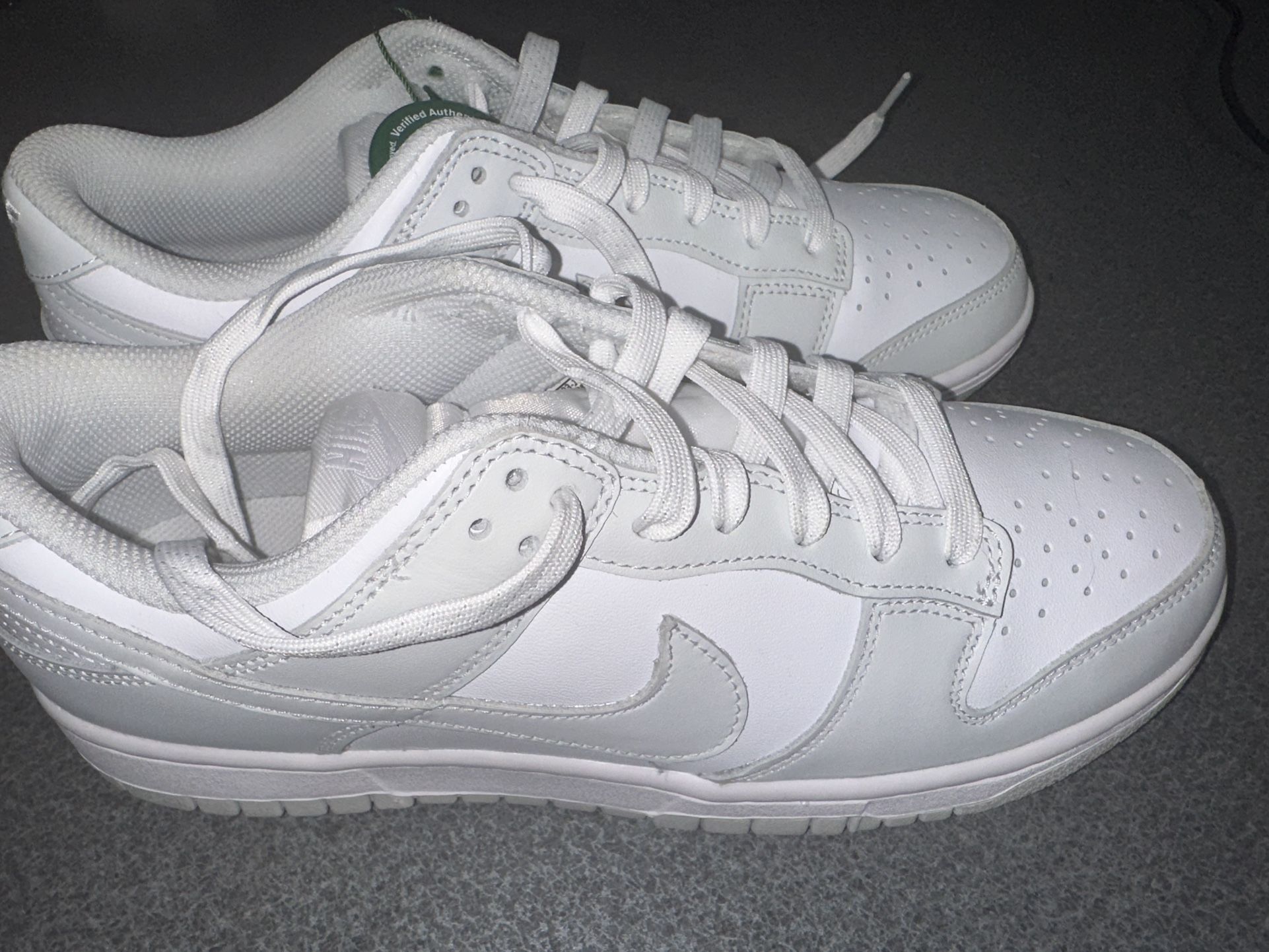 Women's Nike Dunk Low White/Photon Dust Size 10