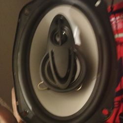 6/9 Speakers. 