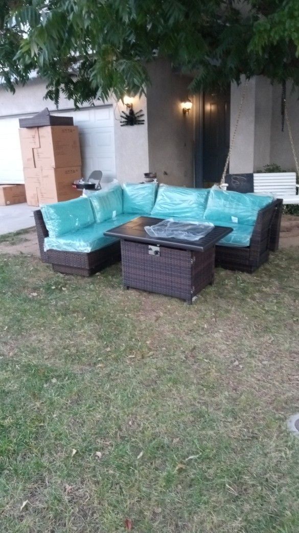 Brand New Patio Furniture Set Propane Fire Pit Outdoor Patio Furniture New π