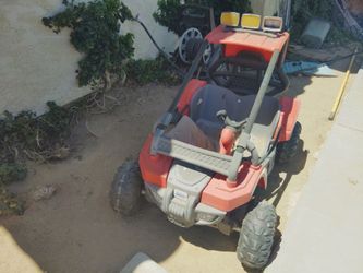 Peg Perego Polaris RZR 900 model
