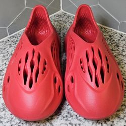 Adidas Yeezy Foam RNNR Size 9 $150 OBO