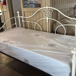 Twin Dave Bed 