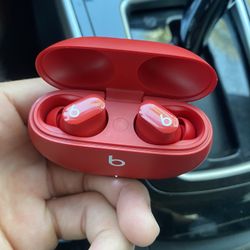 Beats Studio Buds (Red)