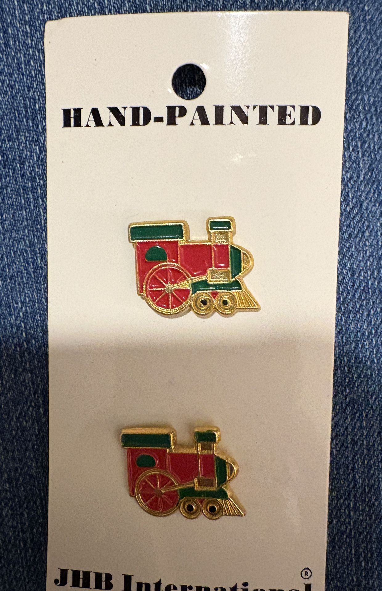  JHB vintage, hand-painted Christmas train-engine buttons made by JHB International.