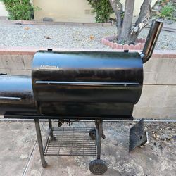 Huge Smoker 36" X 20 D" BBQ
