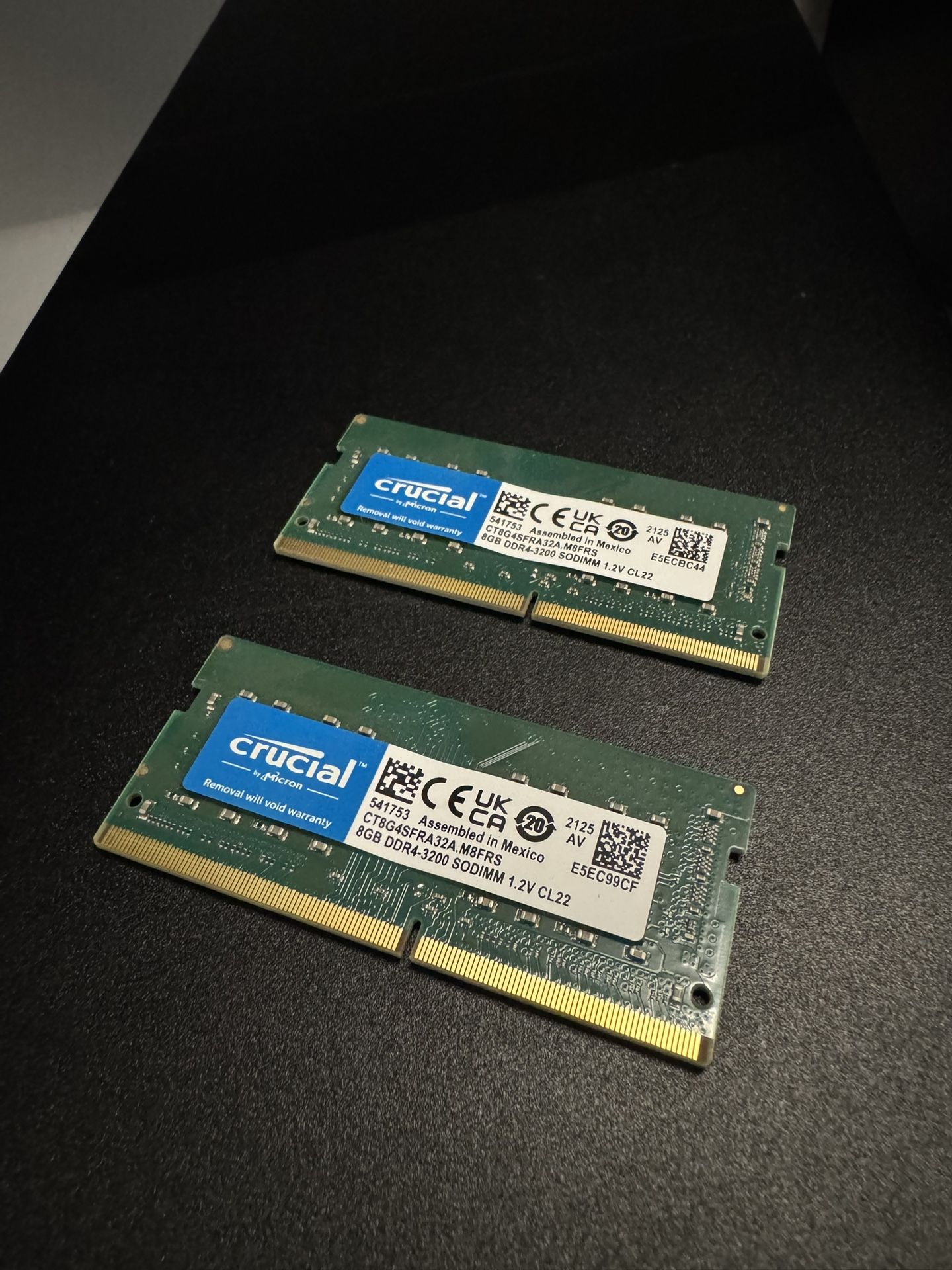 2x8Gbs sticks of DDR4 3200MT/s RAM